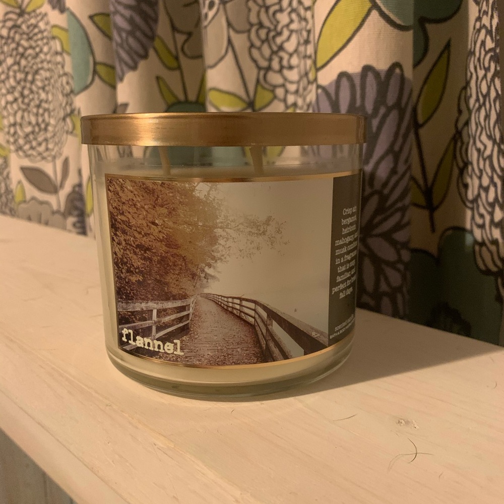 Bath & Body Works Flannel